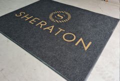 LOGOLU HALI GİRİŞ PASPASI